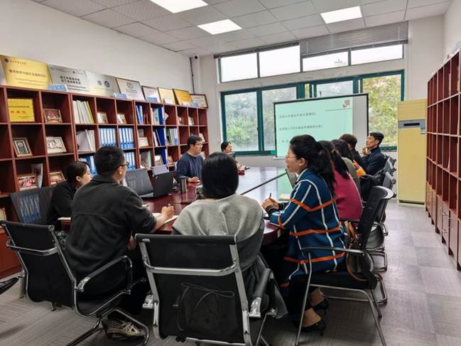 272147ed9f144006a117c7b8c32cebcf